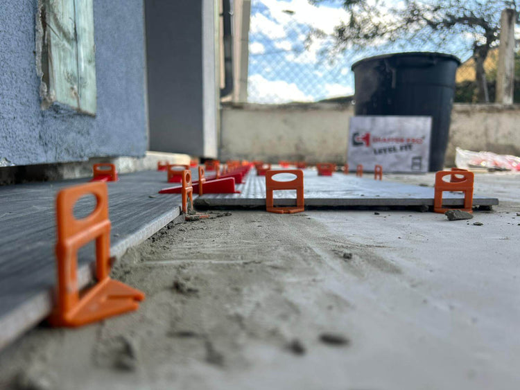 Croisillons autonivelants à cales